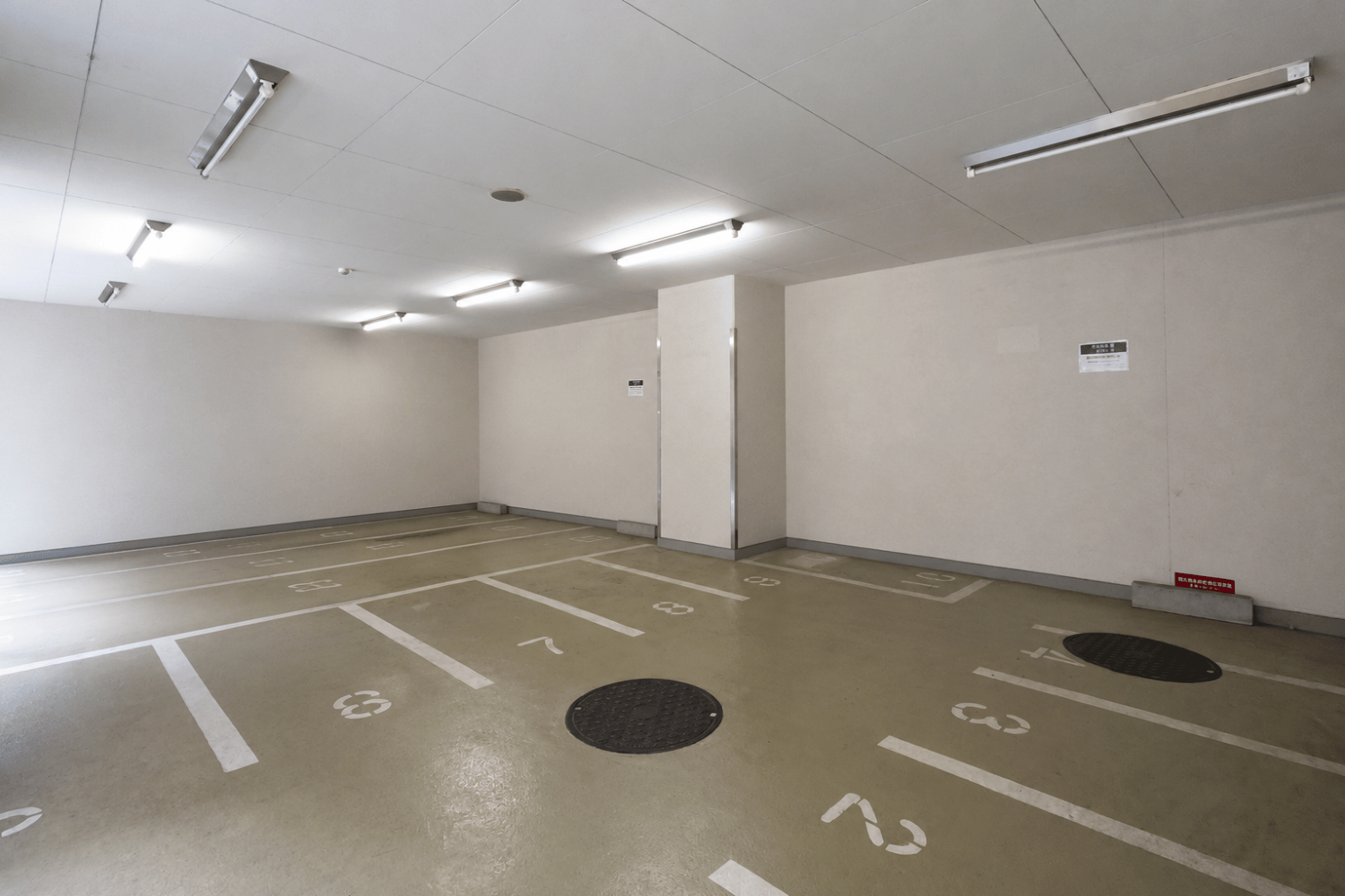 駐輪場,駐車場,トランクルーム